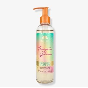❌ SOLD ❌ Tree Hut Tropic Shave Oil